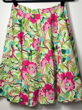 Vintage Runway Paris Floral midi Skirt Made in France Size S